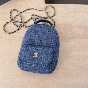 Chanel Beauty Makeup Bag Blue Tweed (5” x 7”)
(2 left in stock)